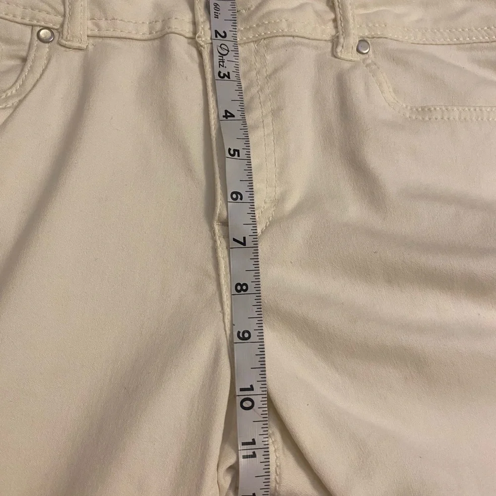 Baccini Authentic Quality White Denim Jeans